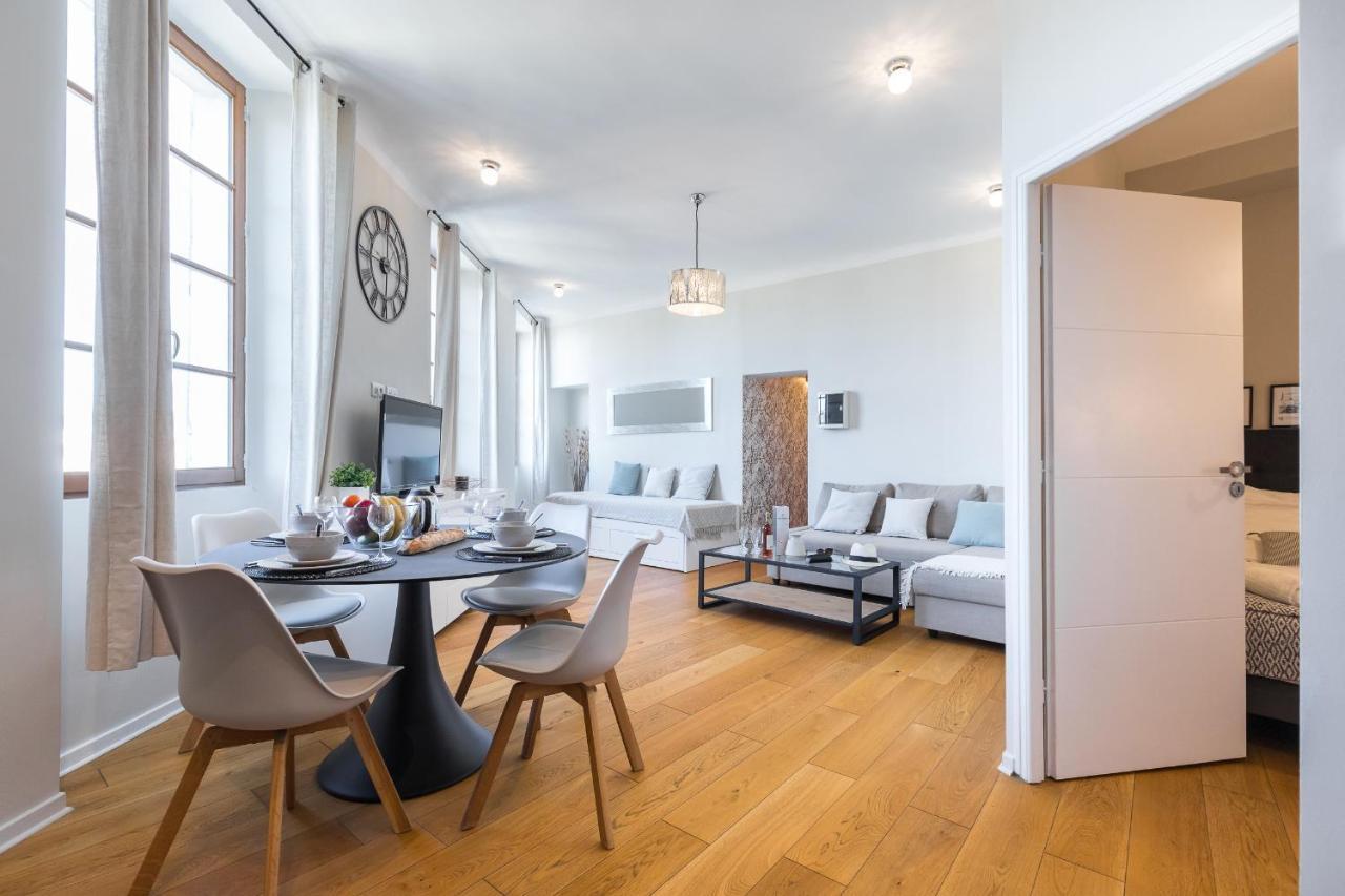 Gorgeous 1 Bdr With Gardens View In The Old Town * Nizza