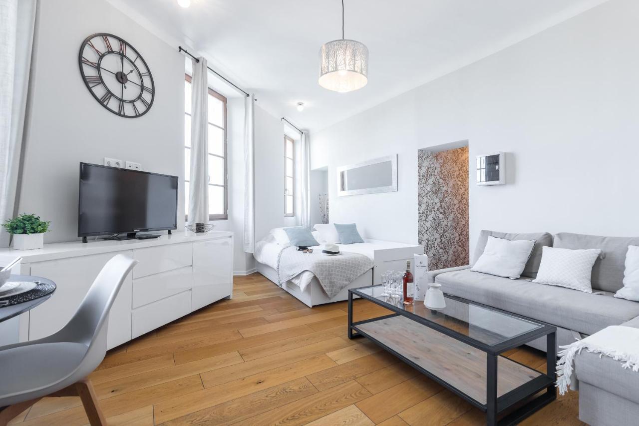 Appartement Gorgeous 1 Bdr With Gardens View In The Old Town
